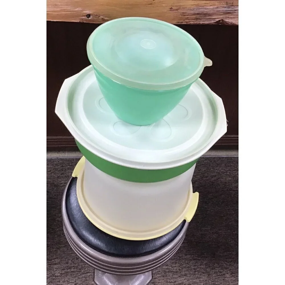 Tupperware this lot